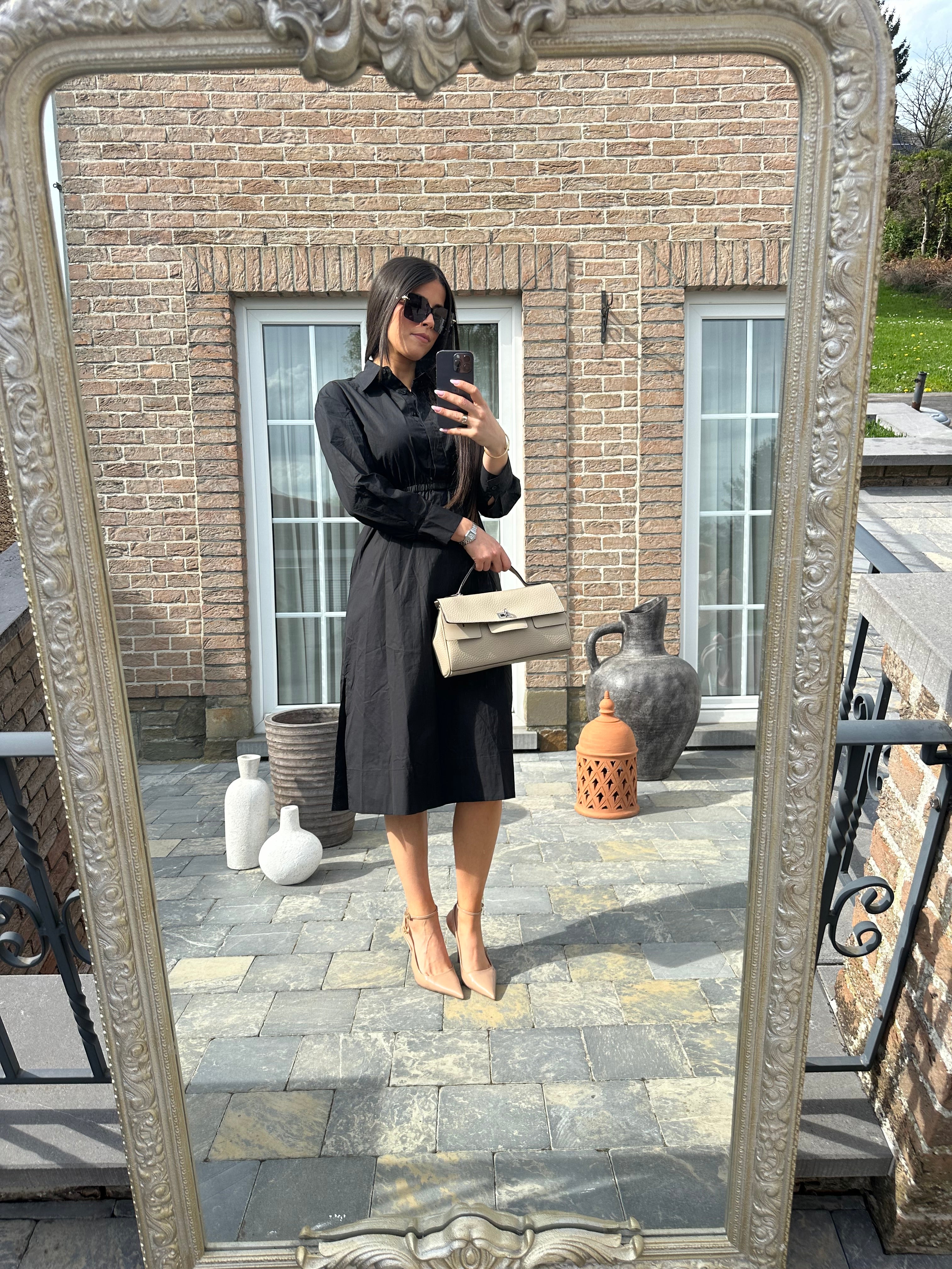 Robe ouverte dans le dos LORI